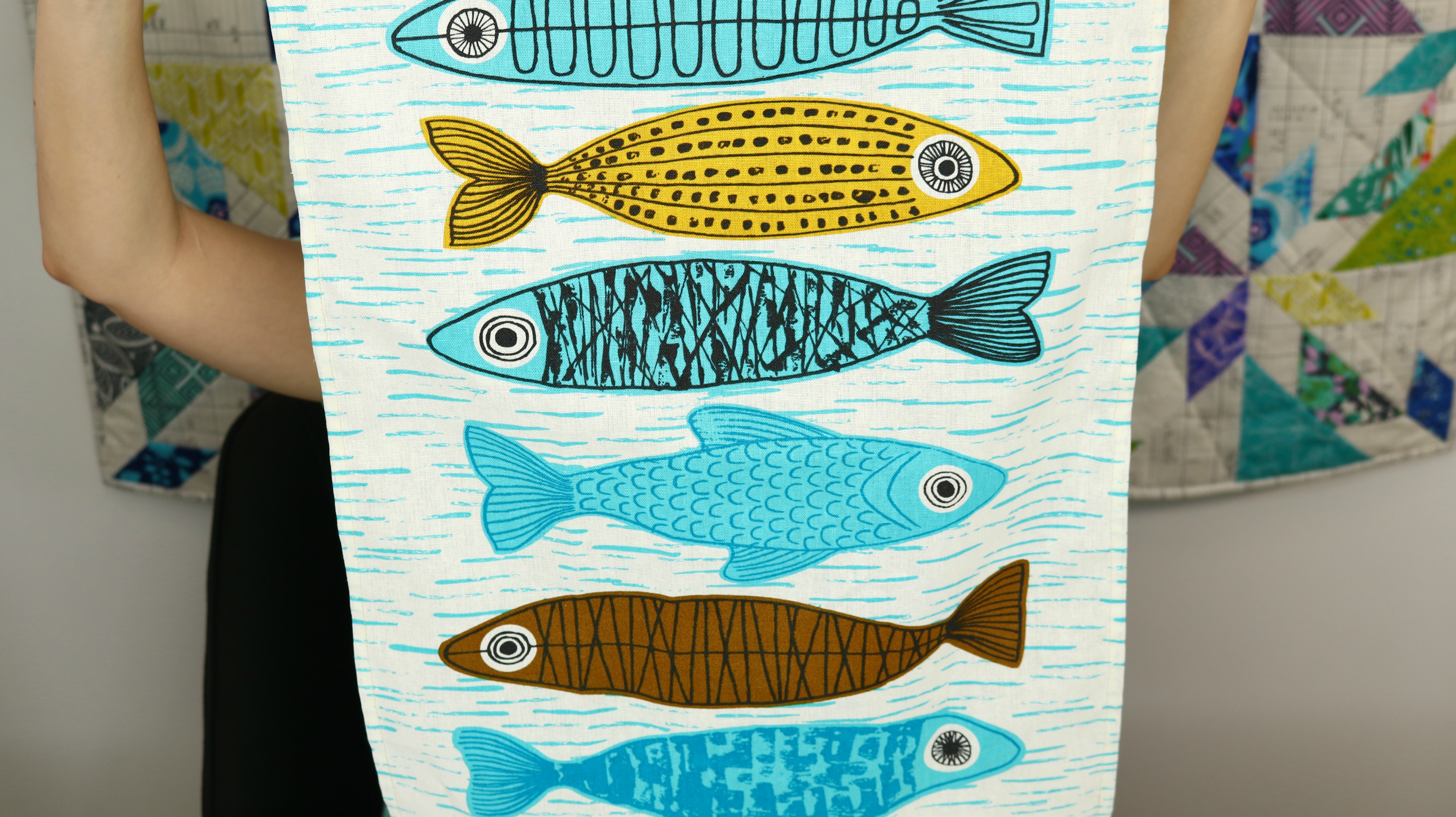 Easy DIY Tea Towels fish closeup Sewing Report