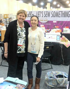 Sewing Report Jennifer Moore QuiltCon Selfie Jenny Doan Missouri Star Quilt Company