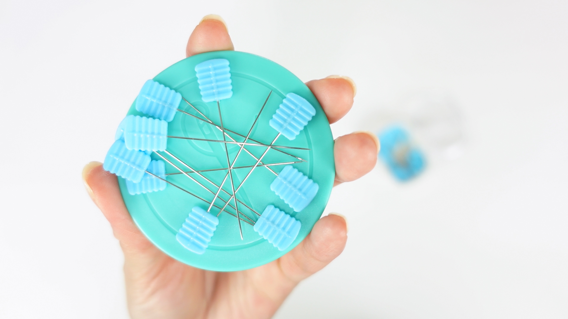 A Pin Cushion You Can WEAR! SewTites Straight Pin Holder